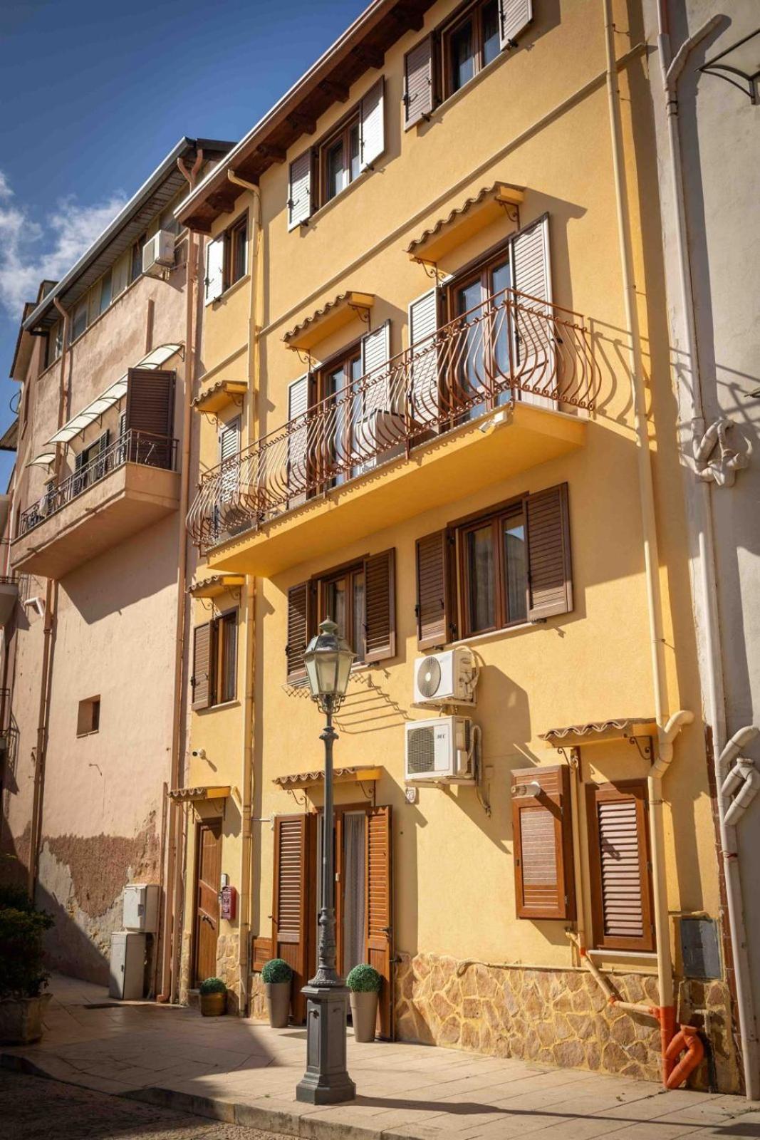 Sunshine Apartments Trappeto  Bagian luar foto