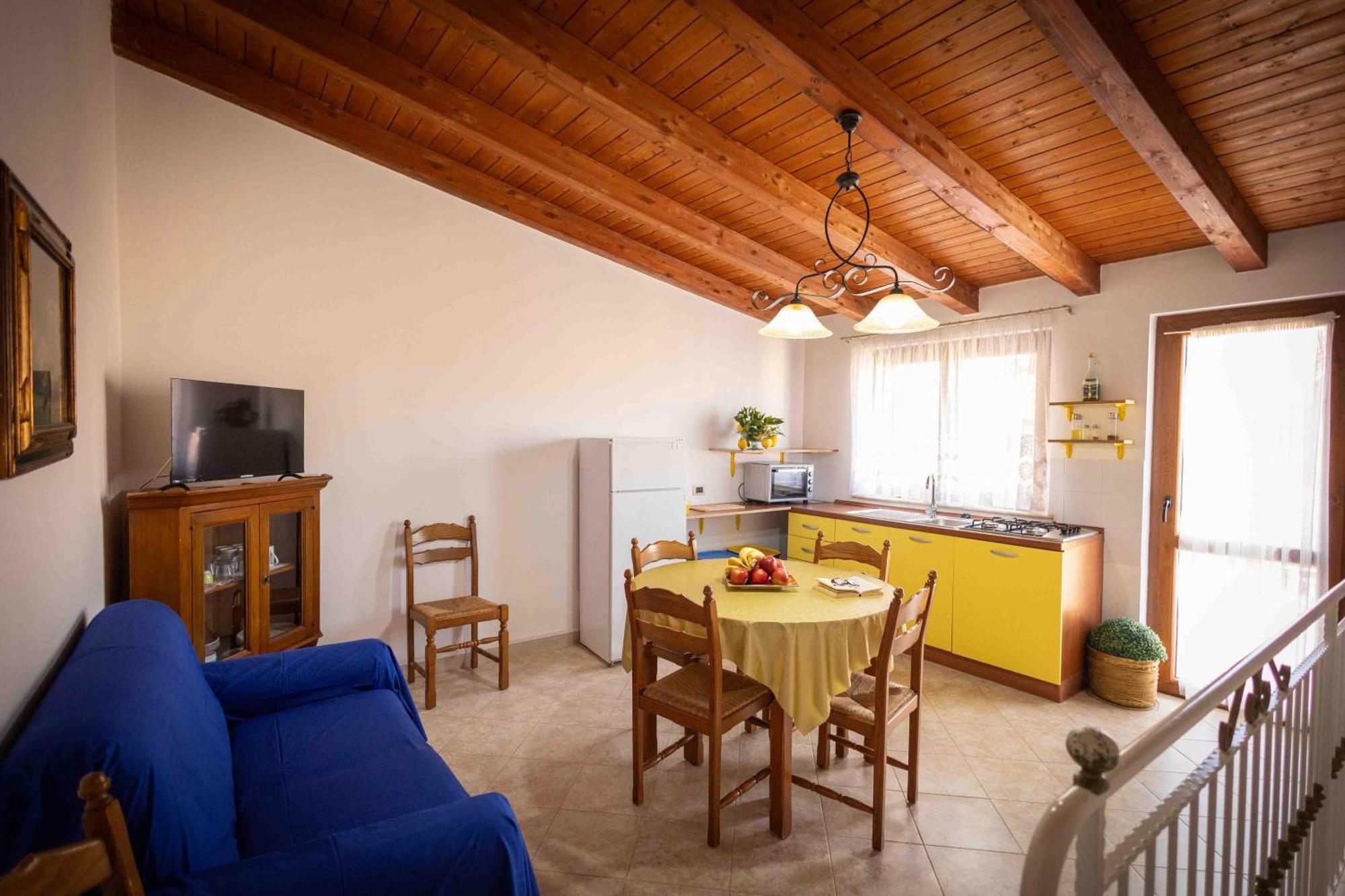 Sunshine Apartments Trappeto  Bagian luar foto